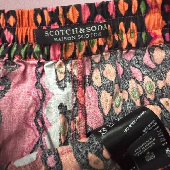 Scotch & Soda Abstract Ruffle Flowy Summer Shorts - Picture 3 of 4